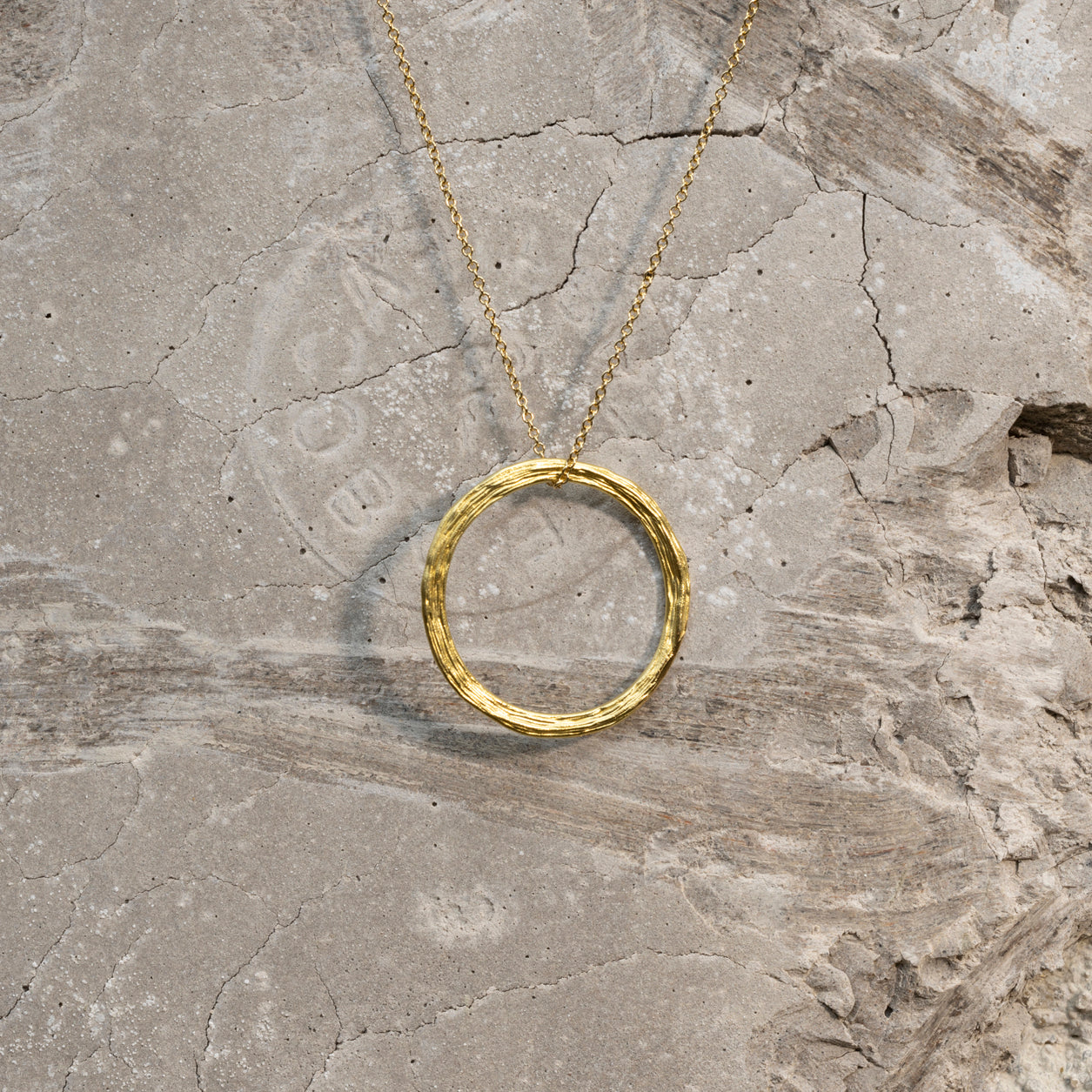 Collier avec pendentif en forme de chien - En argent 925 Collier avec pendentif en forme de chien - En argent 925