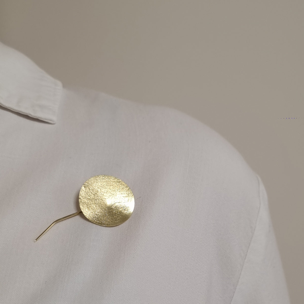 Broche pétale