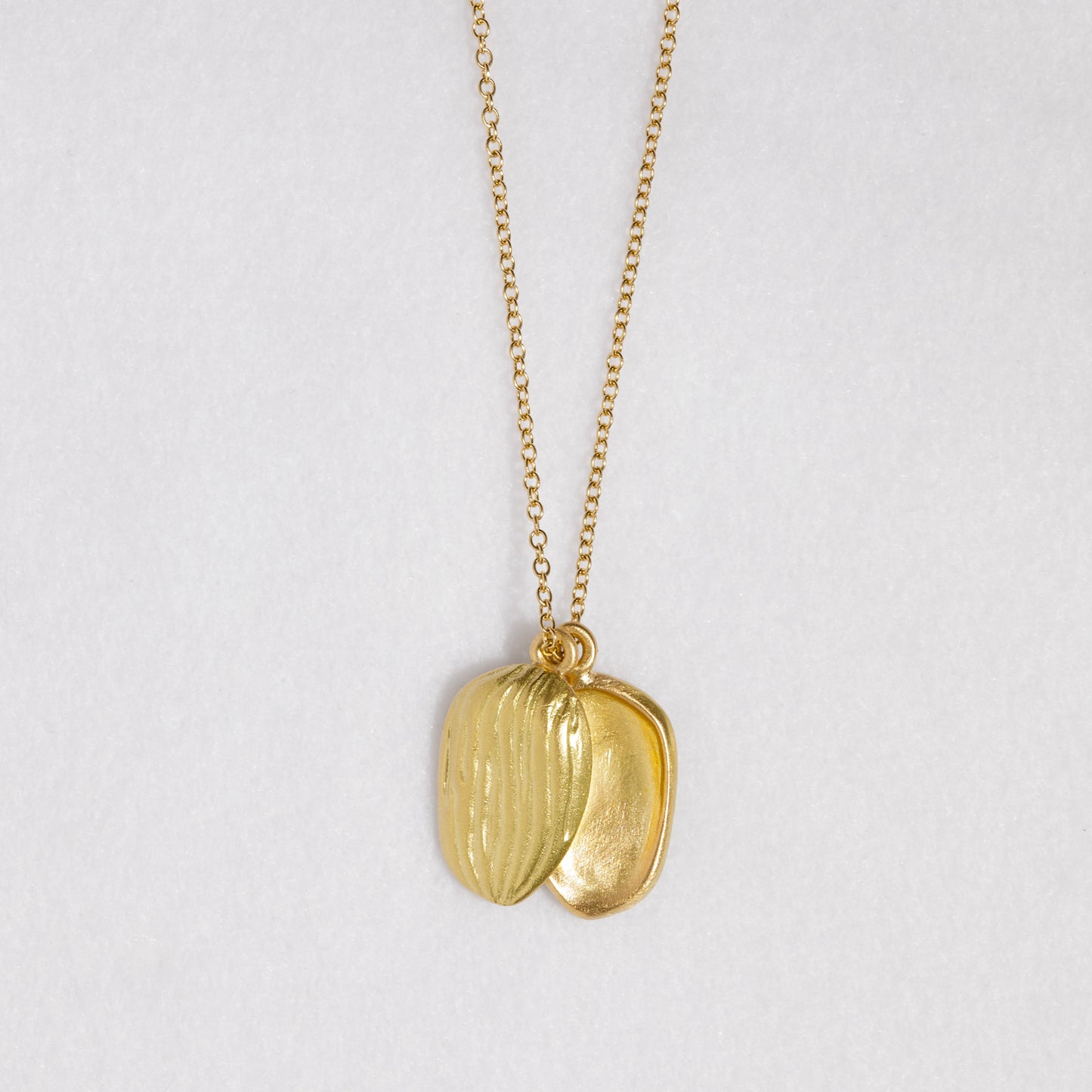 Sautoir deux amandes